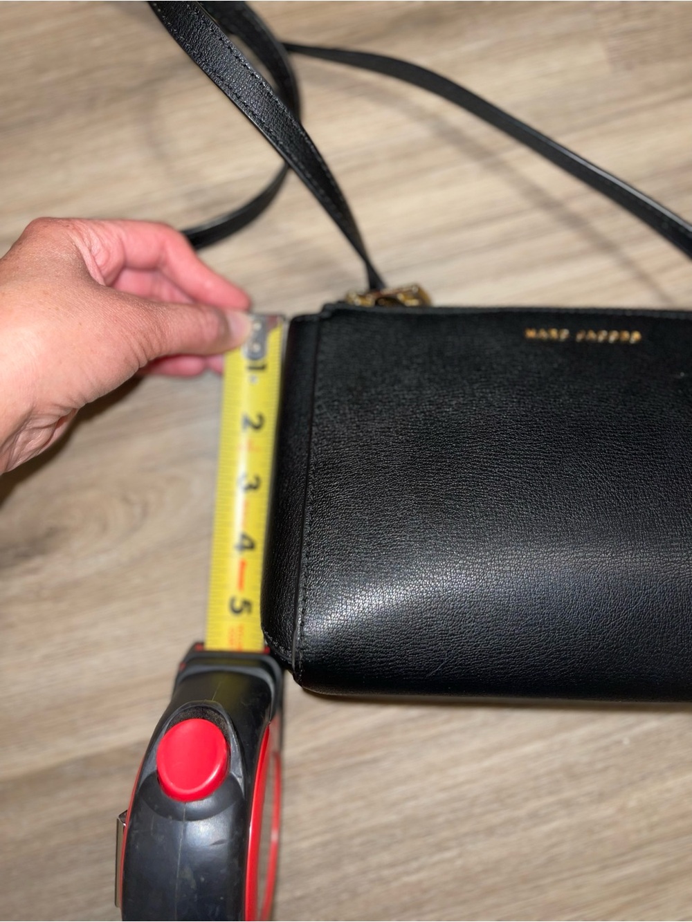 Marc Jacobs The Commuter Black Leather Crossbody Bag - Picture 5 of 10